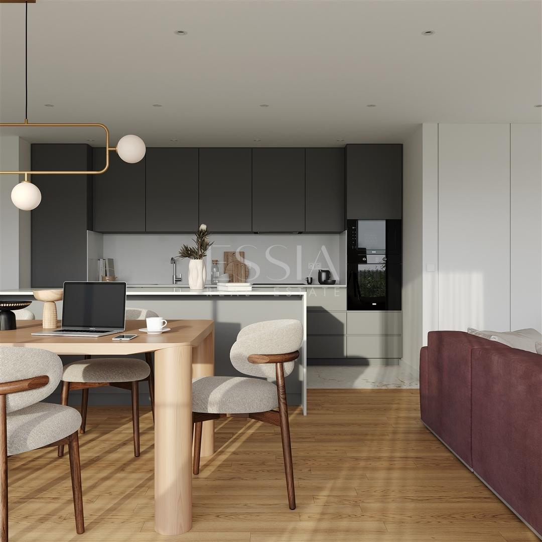 Apartamento T3 Duplex com Varanda no Serralves 239 em Lordelo do Ouro