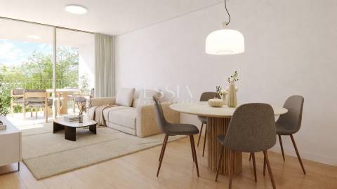 Apartamento T2 com Varanda de 15m2 no The Yard Urban