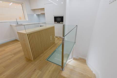 Estúdio/Apartamento TO Duplex | Centro da Baixa do Porto