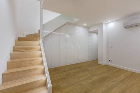 Estúdio/Apartamento TO Duplex | Centro da Baixa do Porto