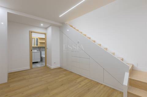 Estúdio/Apartamento TO Duplex | Centro da Baixa do Porto