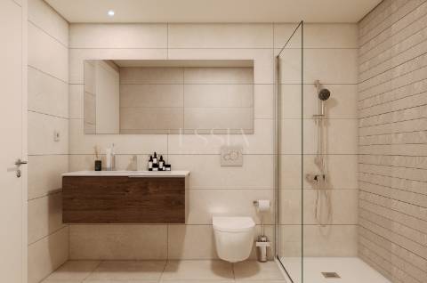 Apartamento T3 com Varanda e Garagem no Ouro Valley