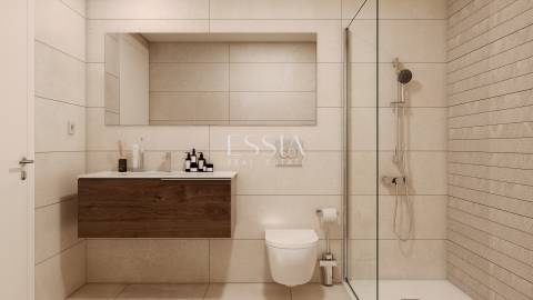 Apartamento T3 com Varanda e Garagem no Ouro Valley