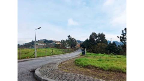 Terreno em Zona Nobre de Amarante com PIP Aprovado para 59 Apartamentos