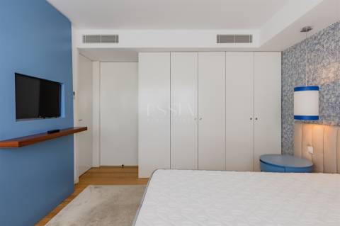 Apartamento T1 Mobilado com Terraço e Vista Mar na Foz