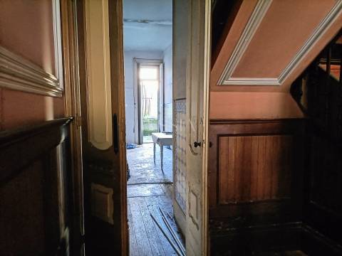 Prédio para Reconstrução no Porto