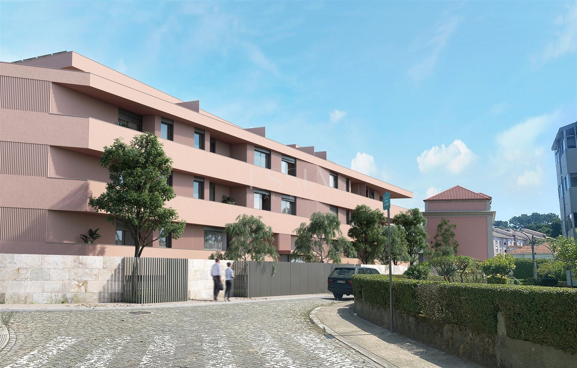 Apartamento T2 com Garagem no Empreendimento Senhora do Porto 249