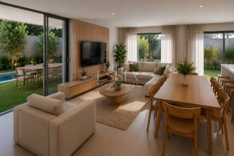 Moradia T4 Triplex com terraço, jardim e piscina no centro de Matosinhos Sul