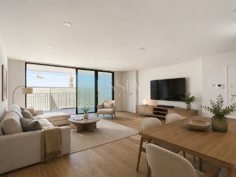 Apartamento T3 com varandas próximo ao mar em Canidelo, Vila Nova Gaia
