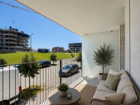 Apartamento T3 com varandas próximo ao mar em Canidelo, Vila Nova Gaia