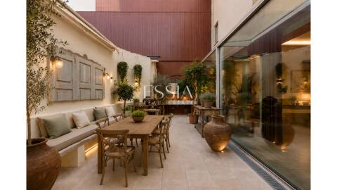 Estúdio/Loft de Luxo com Terraço e Acabamentos de Alta Qualidade - Bairro das Artes