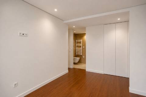 Apartamento T3 com Varanda de 37.6m2 no Varandas do Foco