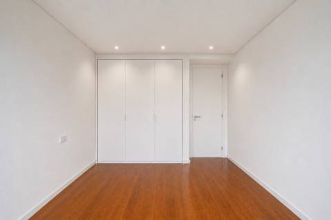 Apartamento T3 com Varanda de 37.6m2 no Varandas do Foco