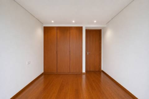 Apartamento T3 com Varanda no Varandas do Foco