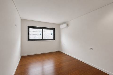 Apartamento T3 com Varanda no Varandas do Foco