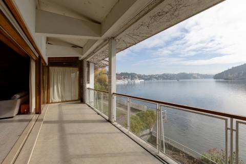 Moradia T5 sobre o Rio Douro