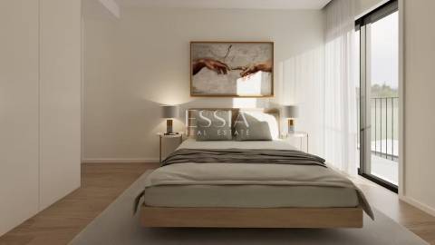 Apartamento T0 com garagem no CC FLATS