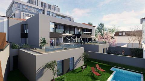 Apartamento T3 com Varandas no Bonfim, Porto