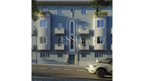 Apartamento T2 no Edifício Egas Moniz 209