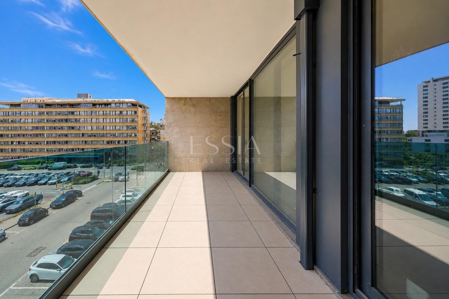 Apartamento T4 com Varanda no Varandas do Foco