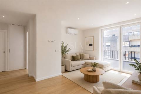 Apartamento T1 em Paranhos