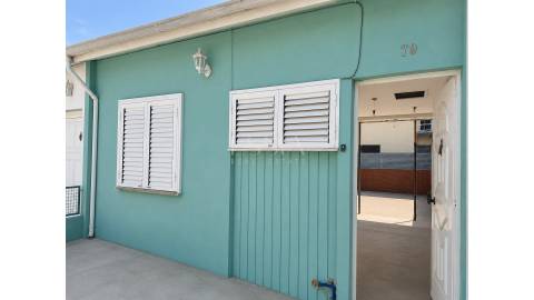 Moradia em Banda T1+1 com Terraço em Mafamude