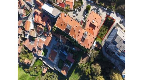 Terreno com PIP Aprovado para Construção em Oliveira do Douro