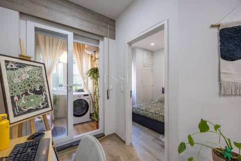Apartamento T1 Remodelado no Bonfim, Porto