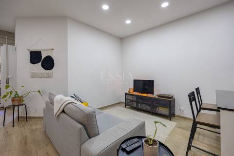 Apartamento T1 Remodelado no Bonfim, Porto