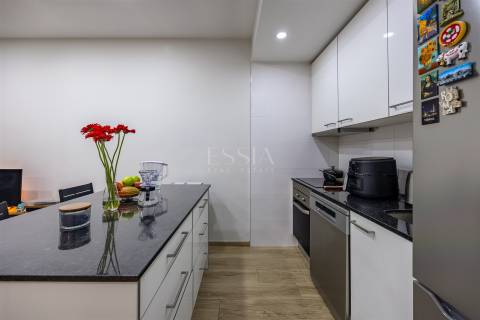 Apartamento T1 Remodelado no Bonfim, Porto
