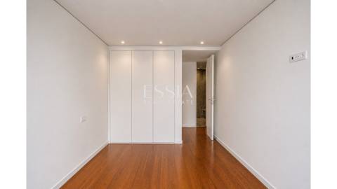 Apartamento T2 com Varanda no Varandas do Foco