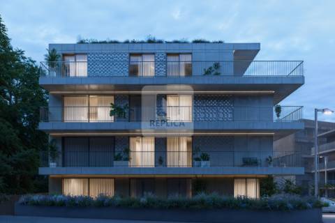 Apartamento T1 com lugar de garagem à Praia de Canidelo
