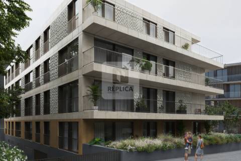 Apartamento T2 com terraço à Praia de Canidelo