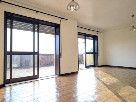 Apartamento T3 com Terraços a Poente - Águeda Centro