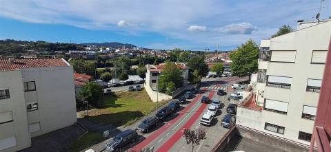 Apartamento T2+1 Arrendamento em Barcelos, Vila Boa e Vila Frescainha (São Martinho e São Pedro),Barcelos