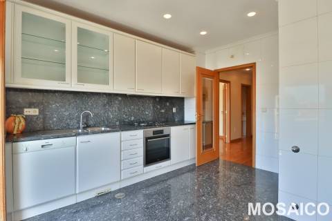 Apartamento T3 Venda em Gulpilhares e Valadares,Vila Nova de Gaia