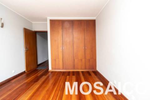 Moradia Geminada T4+1 Venda em Gondomar (São Cosme), Valbom e Jovim,Gondomar