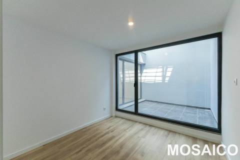 Moradia Geminada T6 TRIPLEX Venda em Gondomar (São Cosme), Valbom e Jovim,Gondomar