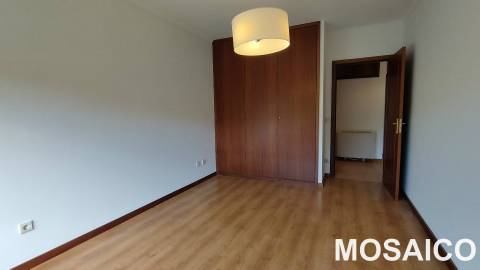 Apartamento T3 DUPLEX Venda em Mafamude e Vilar do Paraíso,Vila Nova de Gaia