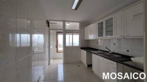 Apartamento T3 DUPLEX Venda em Mafamude e Vilar do Paraíso,Vila Nova de Gaia