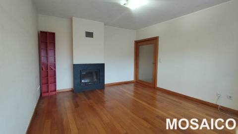 Apartamento T2 Venda em Baguim do Monte (Rio Tinto),Gondomar