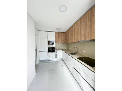 Apartamento T2+1 Venda em Gulpilhares e Valadares,Vila Nova de Gaia