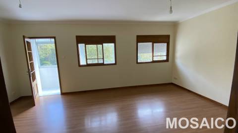 Apartamento T2 Venda em Mafamude e Vilar do Paraíso,Vila Nova de Gaia
