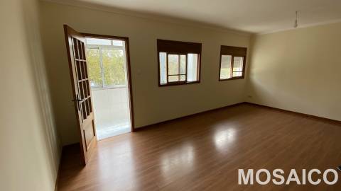 Apartamento T2 Venda em Mafamude e Vilar do Paraíso,Vila Nova de Gaia