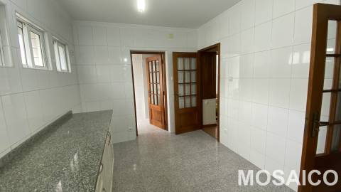Apartamento T2 Venda em Mafamude e Vilar do Paraíso,Vila Nova de Gaia