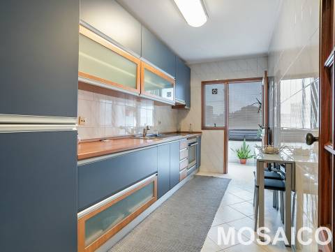 Apartamento T2 Venda em Mafamude e Vilar do Paraíso,Vila Nova de Gaia
