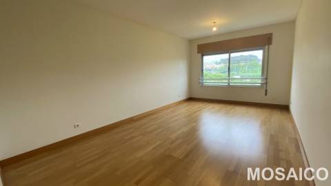Apartamento T3 Venda em Pedrouços,Maia