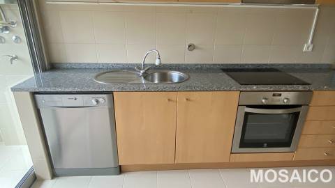 Apartamento T3 Venda em Pedrouços,Maia
