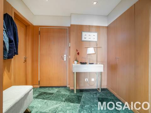 Apartamento T4 Venda em Ramalde,Porto