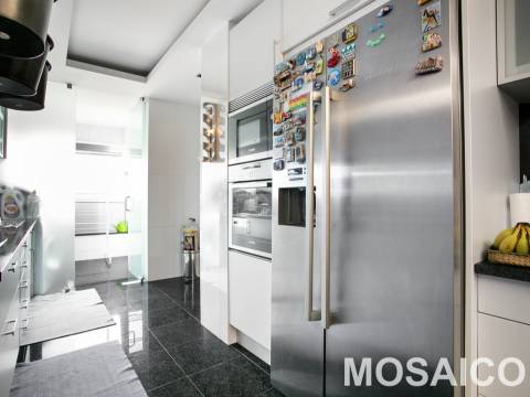 Apartamento T4 Venda em Ramalde,Porto